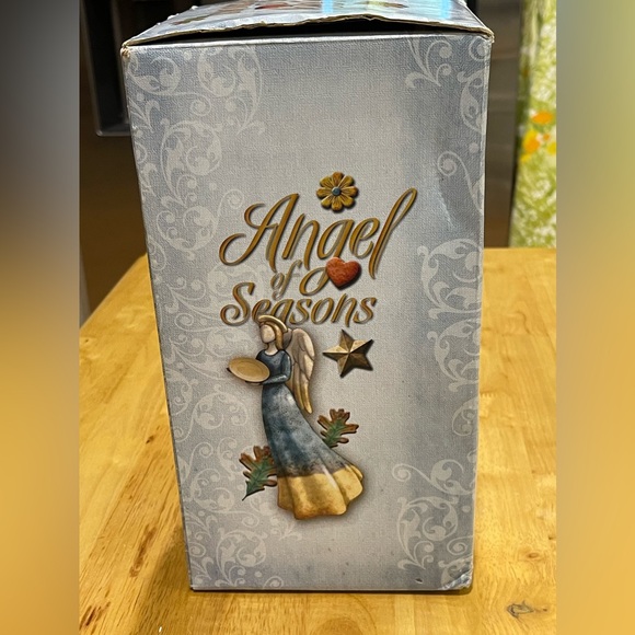 Angel of the Season figurine w/Box - Picture 13 of 13